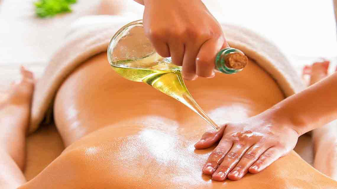 Oil Massage Service in Dubai